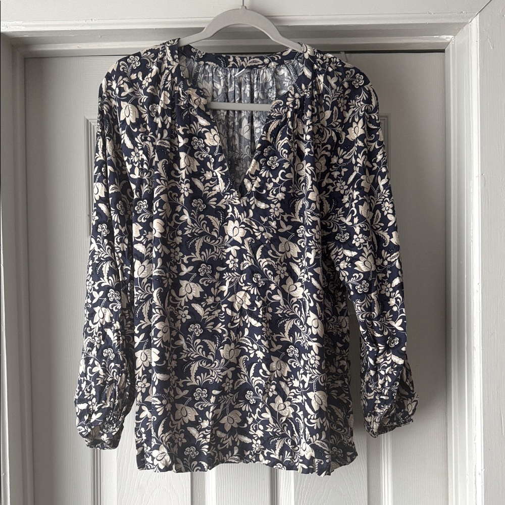 Old Navy Navy and Cream Floral Blouse